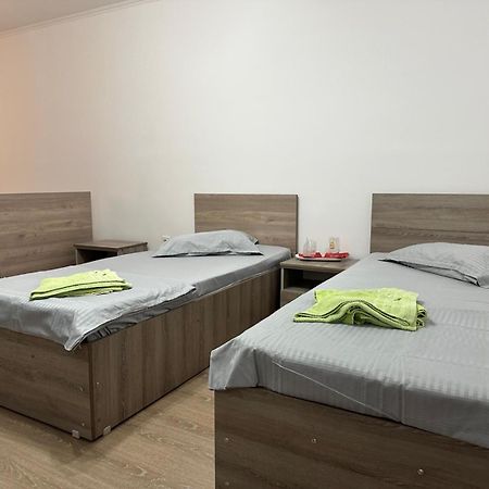 Pensiune Restaurant Rustic Rm Sarat Râmnicu Sărat Dış mekan fotoğraf