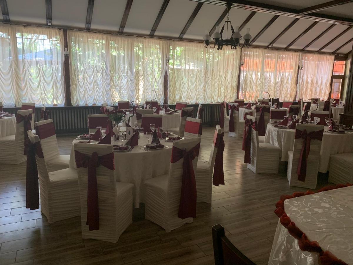 Pensiune Restaurant Rustic Rm Sarat Râmnicu Sărat Dış mekan fotoğraf